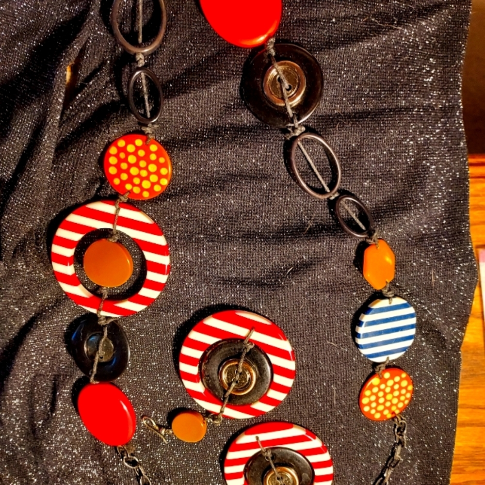 Light weight summer necklace and earing set.